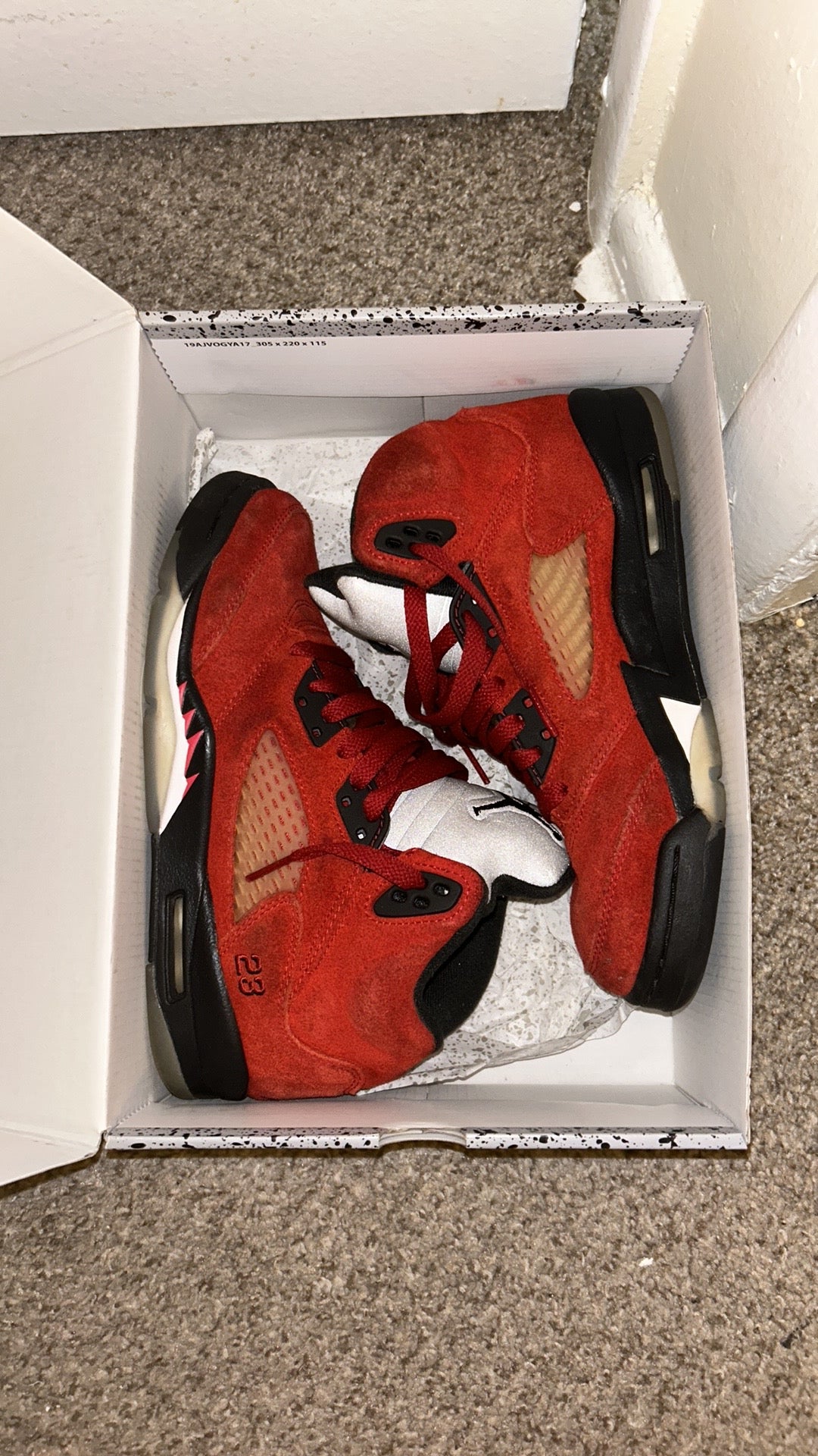 Air Jordan 5 Retro “Raging Bull” (GS)