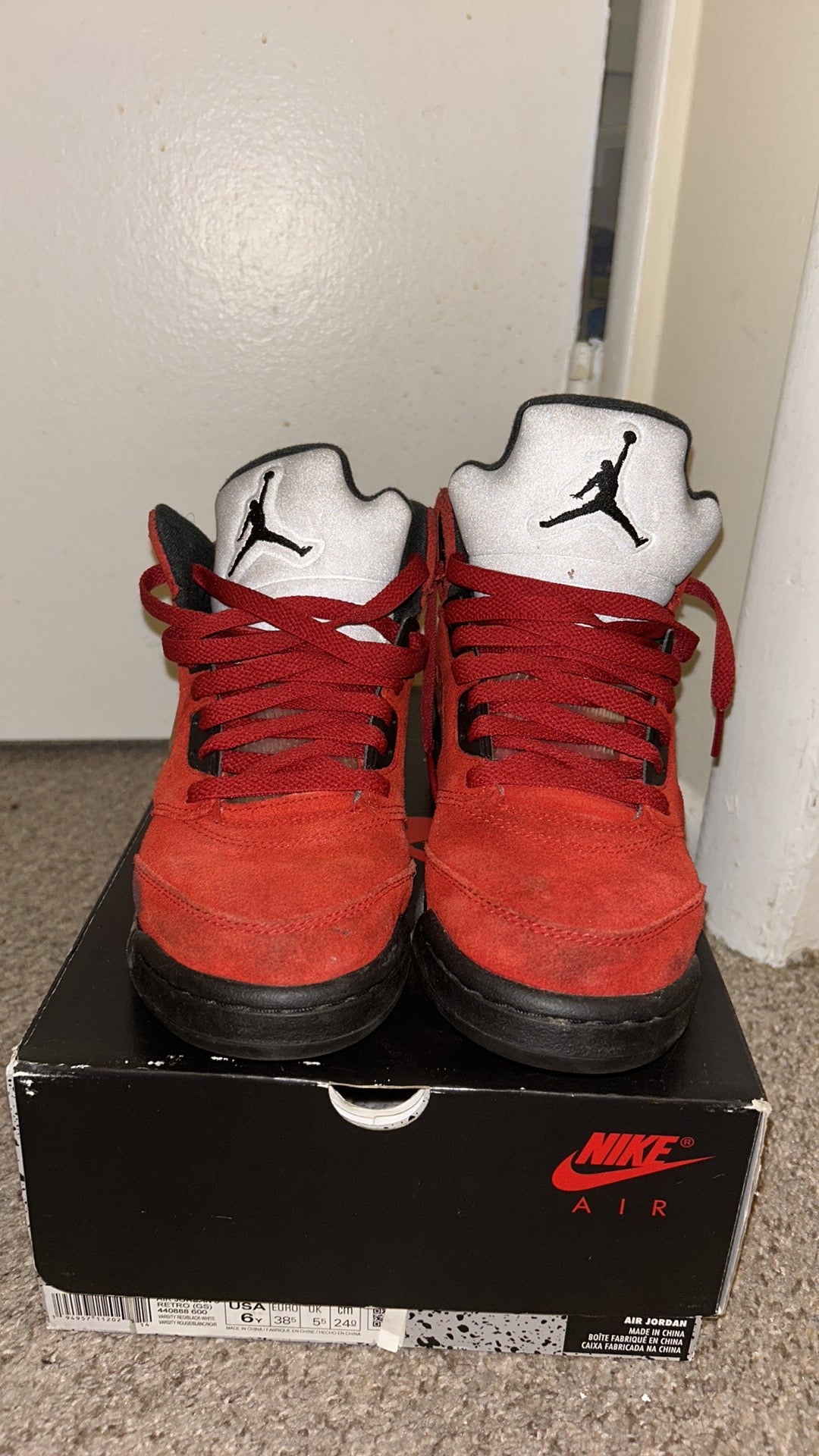 Air Jordan 5 Retro “Raging Bull” (GS)